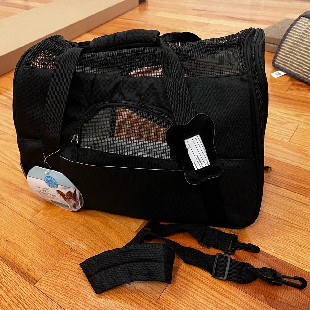 Paws and pals pet travel cozy commuter